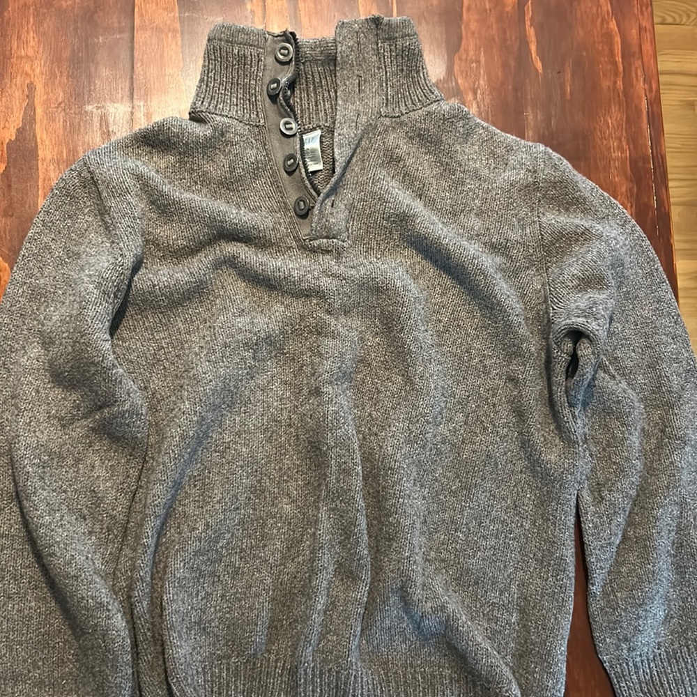 Men’s Gap Cowl-Neck Sweater, size L